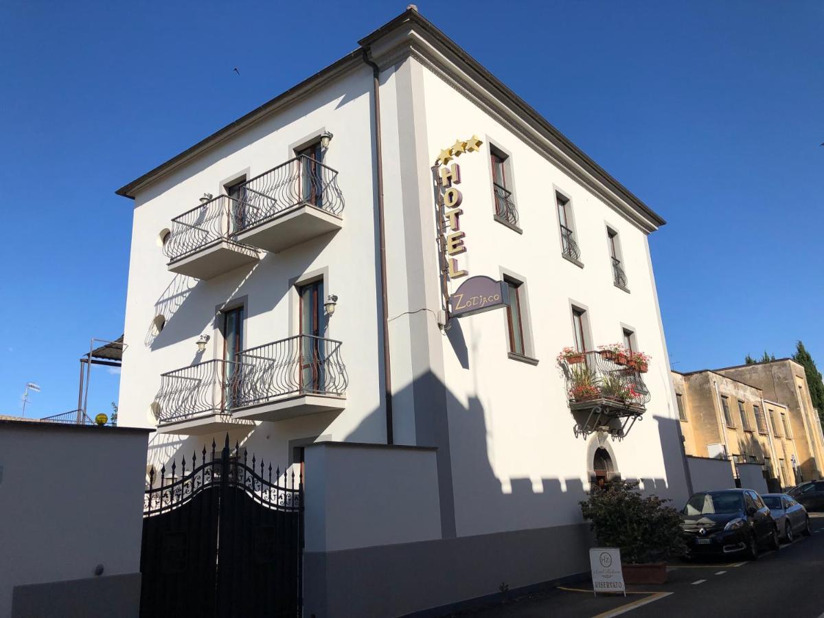 Hotel Zodiaco Bolsena Esterno foto