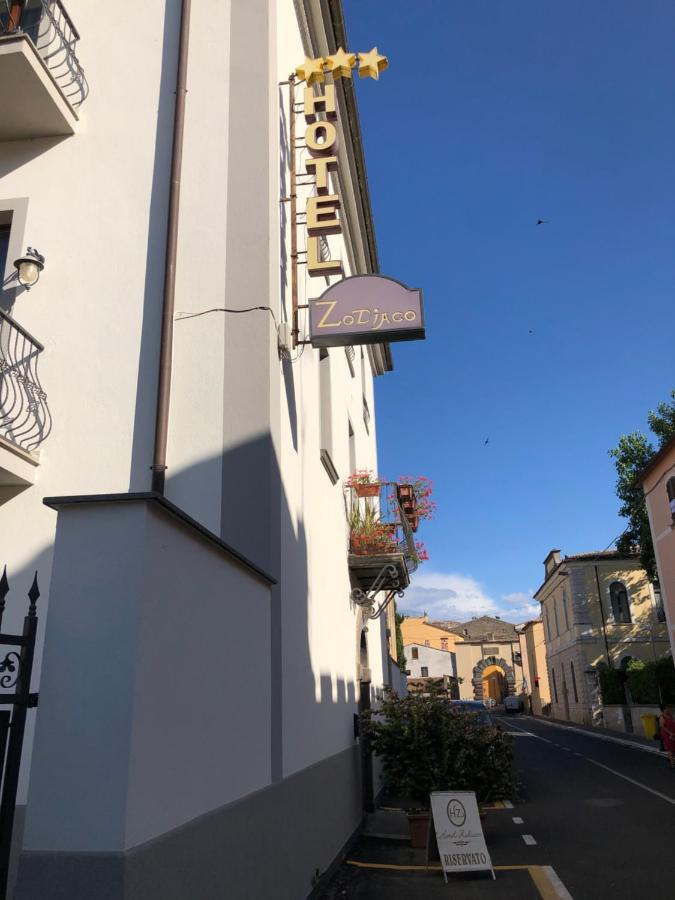 Hotel Zodiaco Bolsena Esterno foto