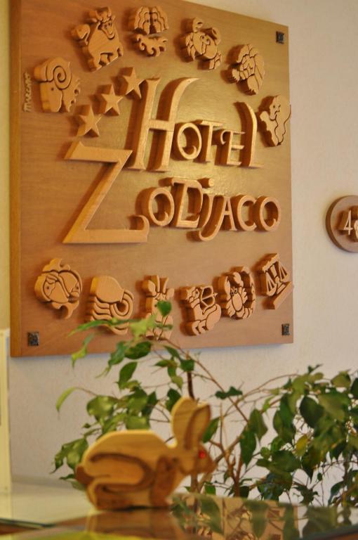 Hotel Zodiaco Bolsena Esterno foto